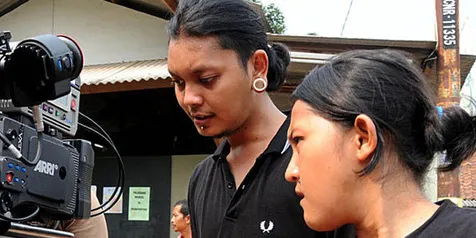 Menanti 'Like This' di Syuting 'DILEMA'