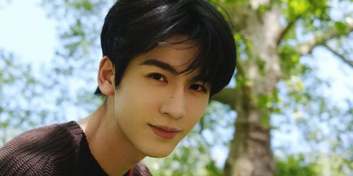 Chinese Actors with the Most Beautiful Smiles That Make You Melt (Part 2)