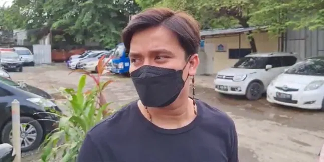 Amanda Manopo Rumored to Have Been Married Before, This is Billy Syahputra's Clarification