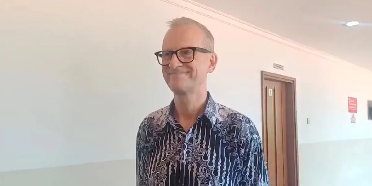 Andrew Trigg Attends Divorce Hearing Without Marissa Anita