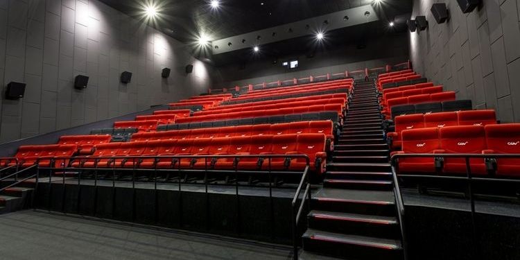 Covid-19 Cases Increase and Unstable, Cinema Entrepreneurs Agree to Postpone Reopening