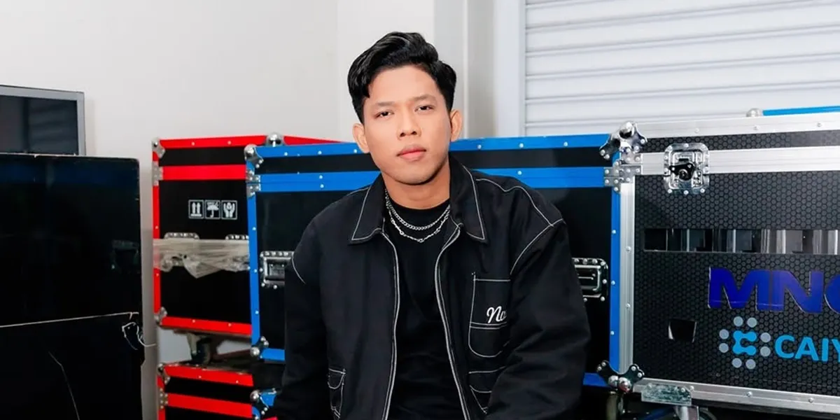 Ardhitio Idol Loves Online Shopping, the Stylish Lazy Generation