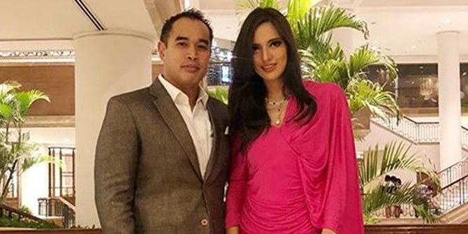 Ardi Bakrie's Birthday, Nia Ramadhani Posts a Very Romantic Dating Photo, Cheeks Are Kissed