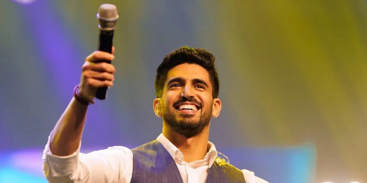The Meaning and Significance of the Song Kun Anta - Humood Alkhudher that Invites to Be Grateful and Self-Confident