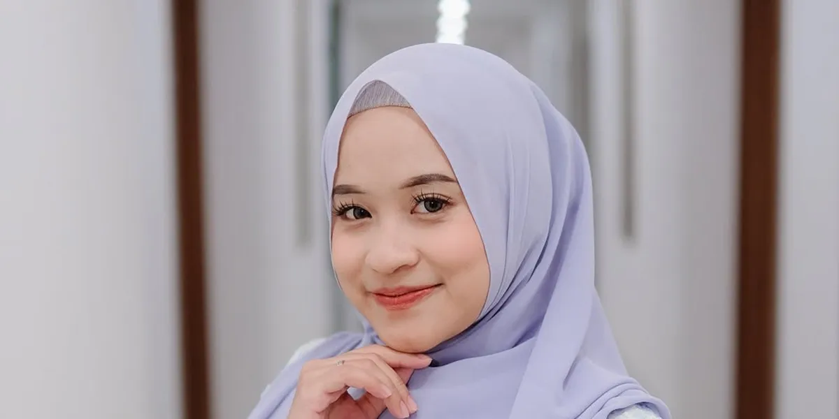 The Meaning and Significance of the Song Mughrom - Ai Khodijah about Deep Love for the Prophet Muhammad
