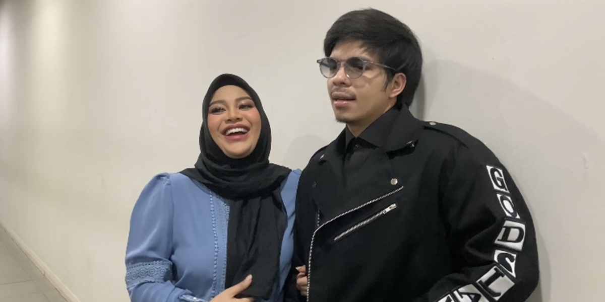 Atta Halilintar Reveals Aurel Hermansyah's Weirdest Cravings