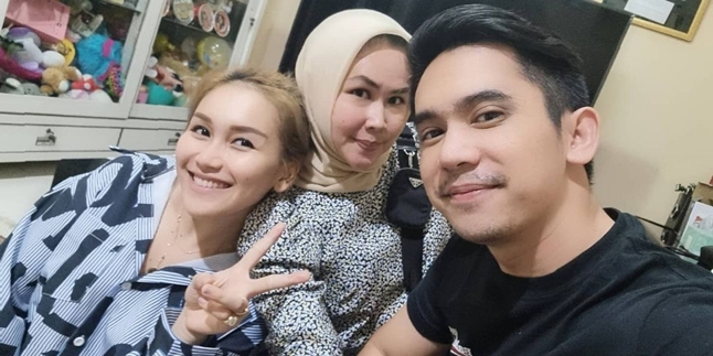 Ayu Ting-Ting Welcomes the Owner of the Wedding Organizer, Taking Care of Wedding Plans?