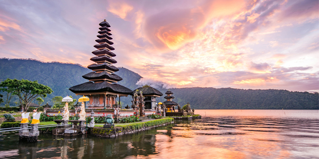 Bali Starts Opening Its Tourist Attractions, Come and Book Bus Tickets There!