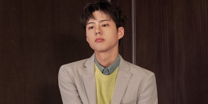 Losing 5 Kg, Park Bo Gum Willing to Diet for His Role as a Fashion Model in 'RECORD OF YOUTH'