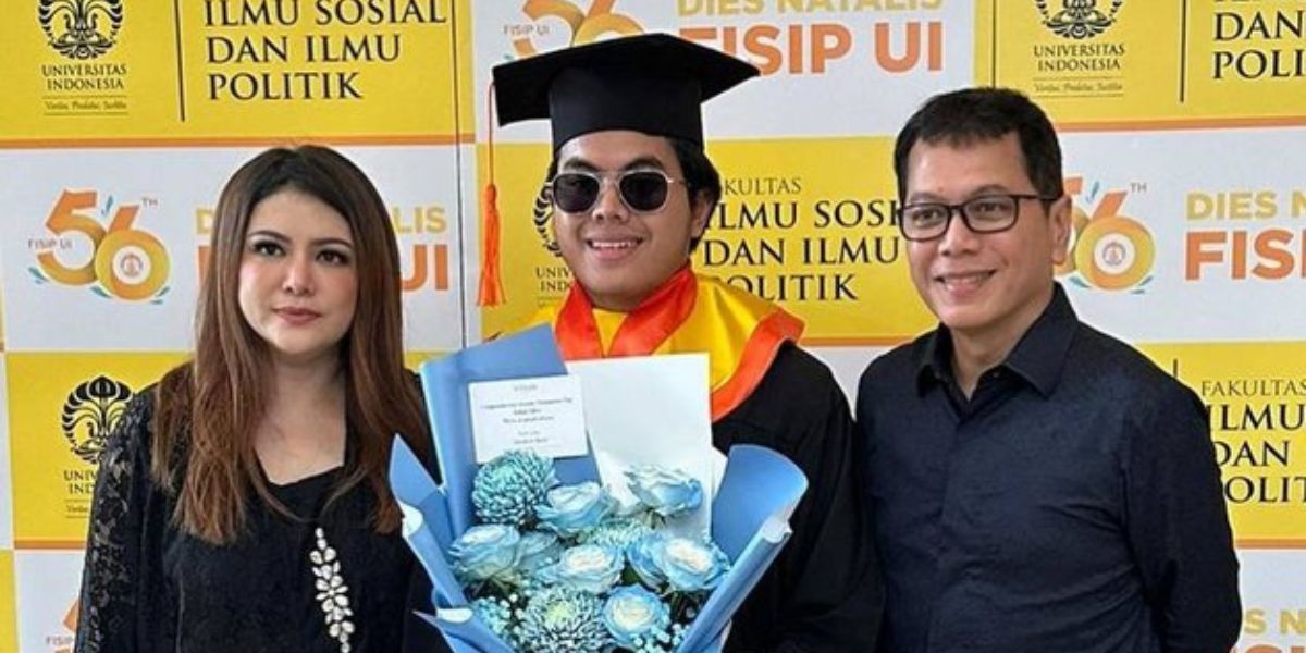 Successfully Achieving the Cum Laude Title, Here's a Portrait of Salva, Wishnutama's Child, Graduating from the University of Indonesia