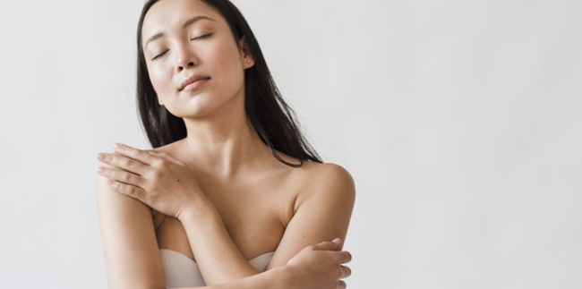 Making Healthy and Peaceful, Here are a Series of Benefits of Sleeping  Without a Bra