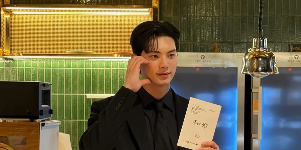 BON APPETIT YOUR MAJESTY Major Success, Lee Chae Min Holds Fan Meeting in Jakarta