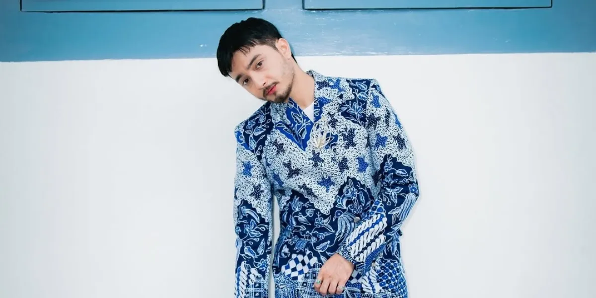 Bryan Domani Reveals Tips for Low-Maintenance Male Grooming