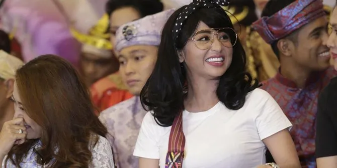 Dewi Perssik ungkap alasan tunda kehamilan © KapanLagi.com/Agus Apriyanto