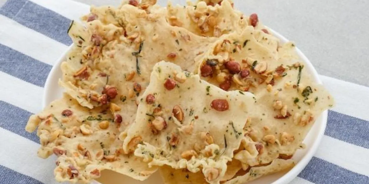 How to Make Crispy and Long-lasting Rempeyek Dough Without Coconut Milk