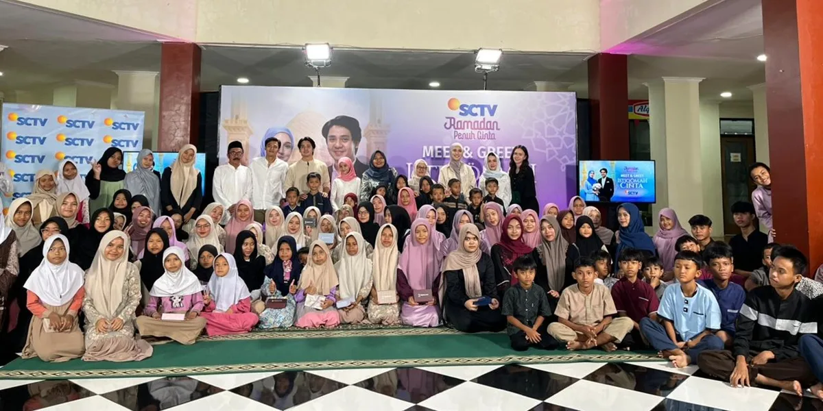 Cast ISTIQOMAH CINTA Meet and Greet with Orphanage Children, Yasmin Napper Introduces Her Unique Hijab Style