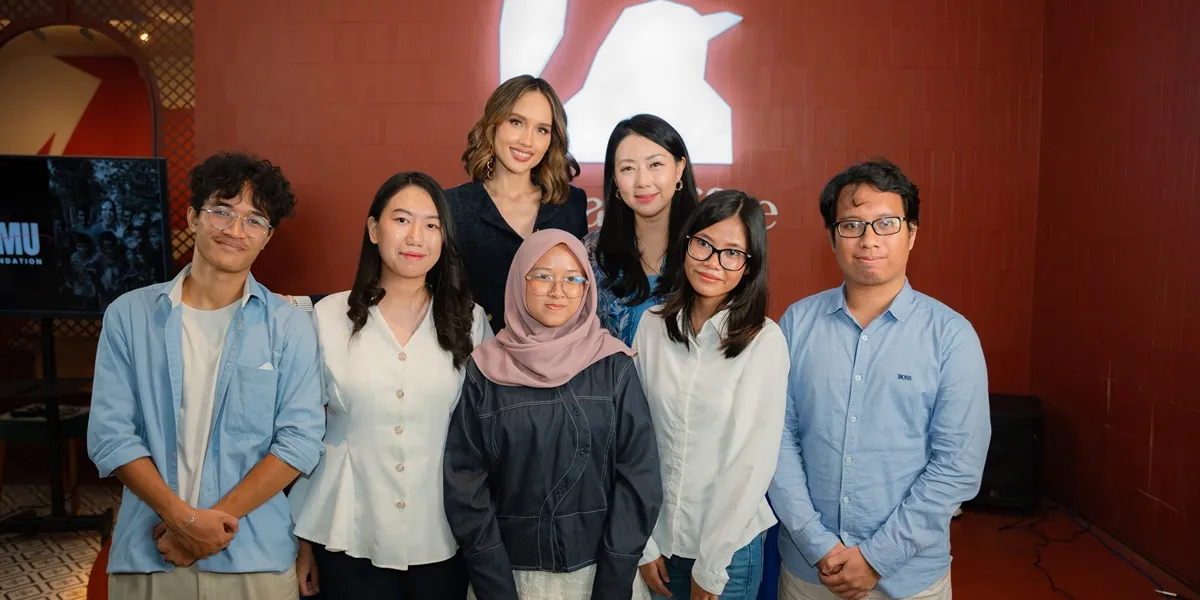  Cinta Laura Kenalkan 5 Mahasiswa Penerima Beasiswa Tuntaskan Mimpimu 2026 