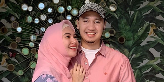 Complaints About Aggressive Pelakor Who Insists on Approaching Habib Usman, Kartika Putri: Is It Really Attractive When Someone Else's Husband Looks Like That?