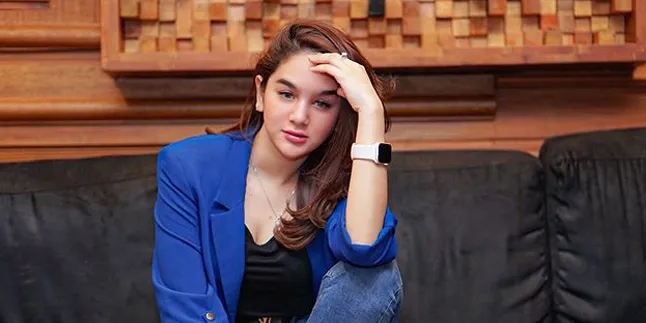 Receiving Many Negative Comments After Being Involved in Prostitution Case, Hana Hanifah Strikes Back at Haters