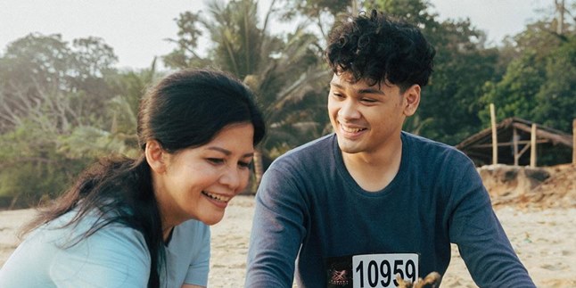 Debut First Album, Mikha Angelo Dedicates One Song to His Mother