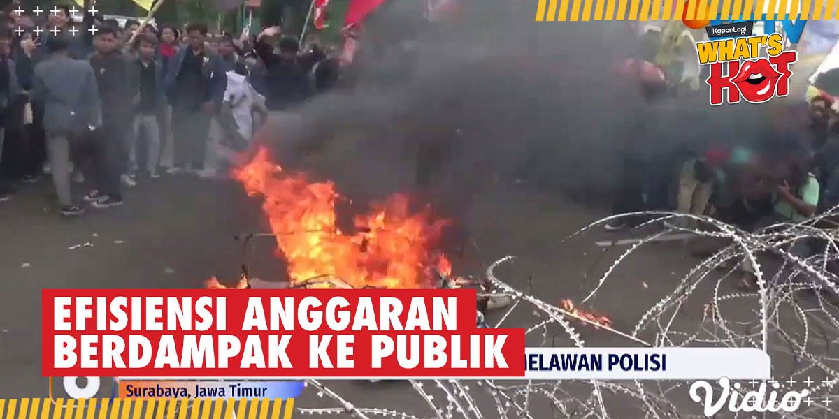 Dark Indonesian Student Demo Ends in Chaos, Students Clash with Police