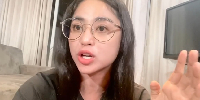 Dewi Perssik Posts Angry Video Because Haters Mock Her Lack of Jobs