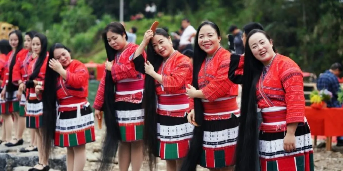In China, There is a Hidden Village Where All the Inhabitants are 'Rapunzel'