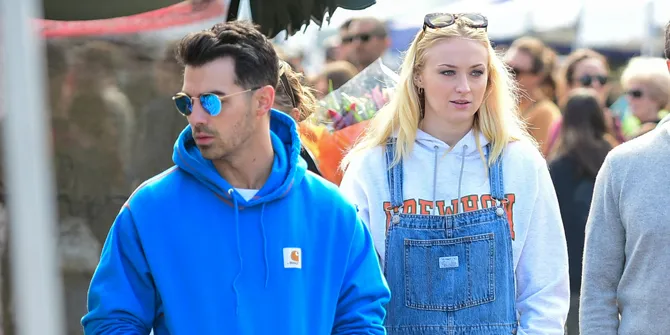Reported Pregnant, Sophie Turner & Joe Jonas Caught Shopping for Baby Clothes