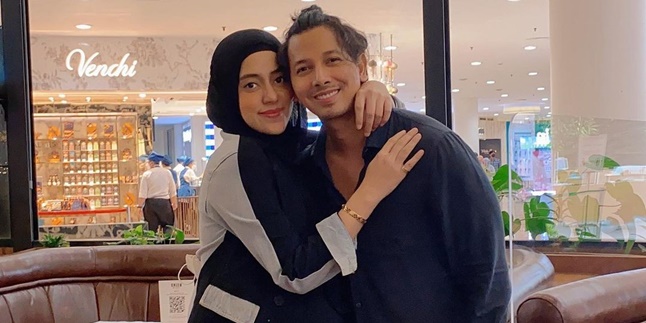 Fairuz A Rafiq Gives Birth to Third Child, Sonny Septian's Family Happiness Grows Complete