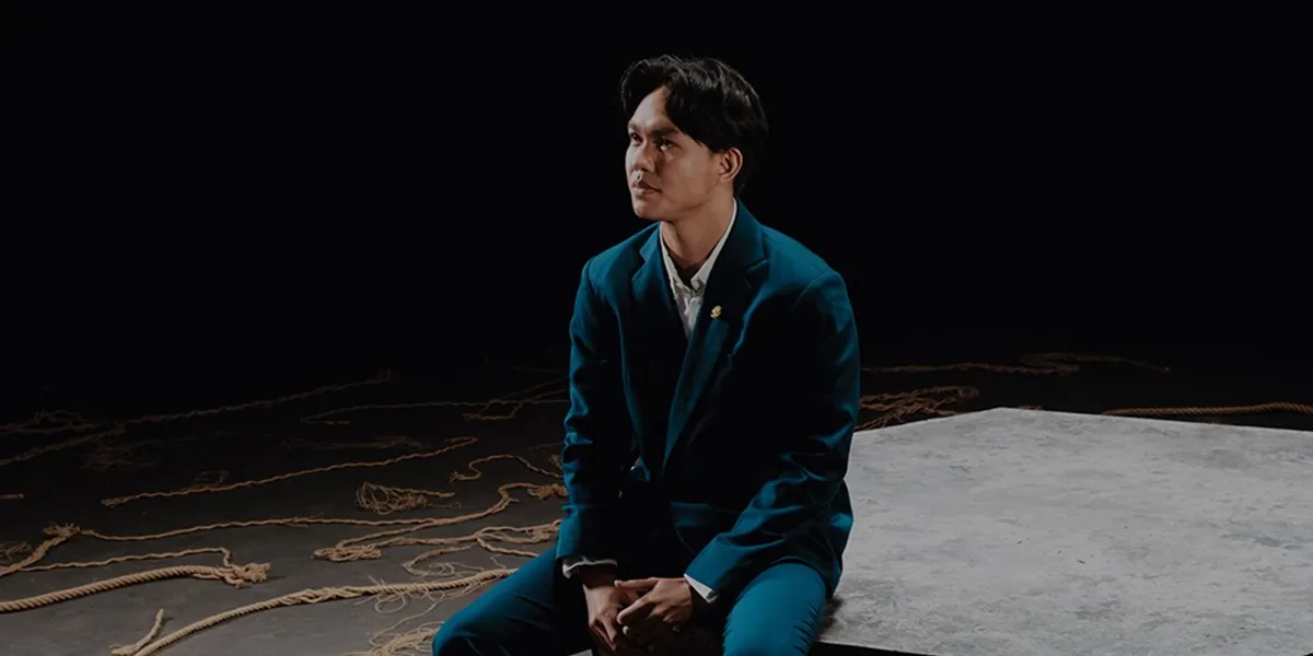 Fajar Noor Explains Regrets in the MV 'Sembuh Tanpaku'