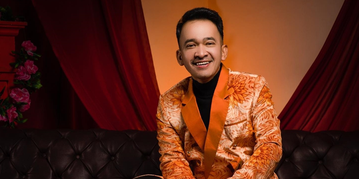 Fantastic! Ruben Onsu Breaks New Record on Shopee Live, Earns Rp16 Billion in Shopee 9.9 Campaign