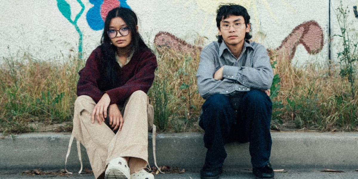 Grentperez and Lyn Lapid Discuss Long-Distance Relationships Through the Single 'Room For You'