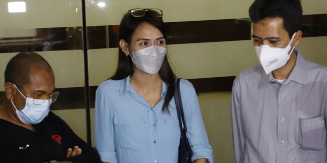 Her Lawsuit Against Rezky Aditya Rejected by the Court, Wenny Ariani: Lack of Evidence Where?