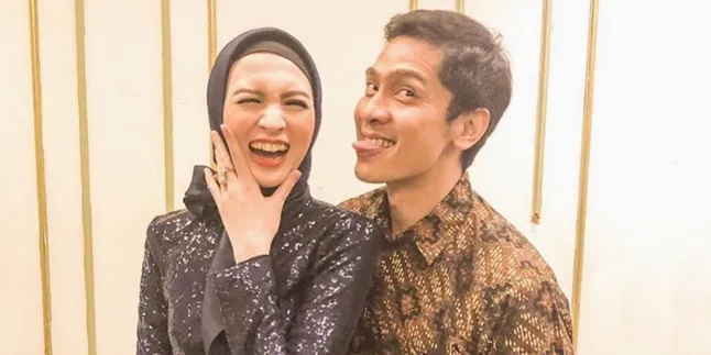 Adi Nugroho Dares to Buy Masks at Fantastic Prices