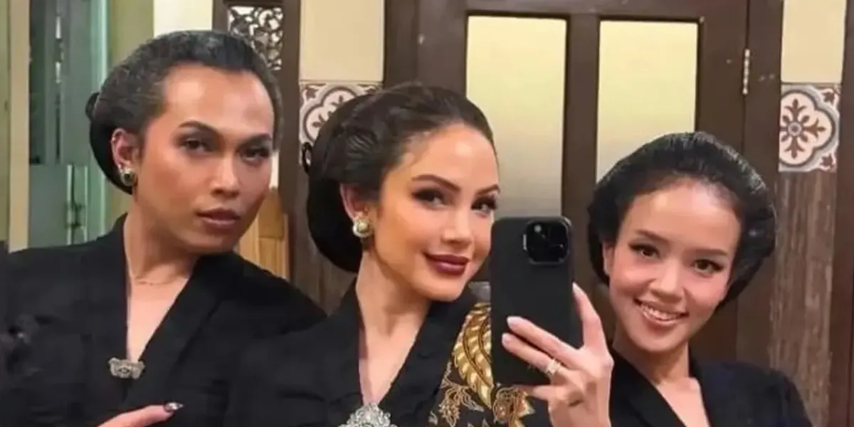 The Outcry Over a Photo of a Man in Kebaya at Satu Suro, Paola Serena Finally Speaks Up!