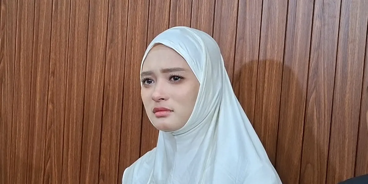 Inara Rusli Feels Deceived by Insanul Fahmi, Claims to be Single at the Start of Their Acquaintance