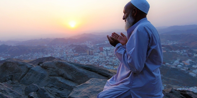 Here are 5 Pillars of Islam and Their Explanations