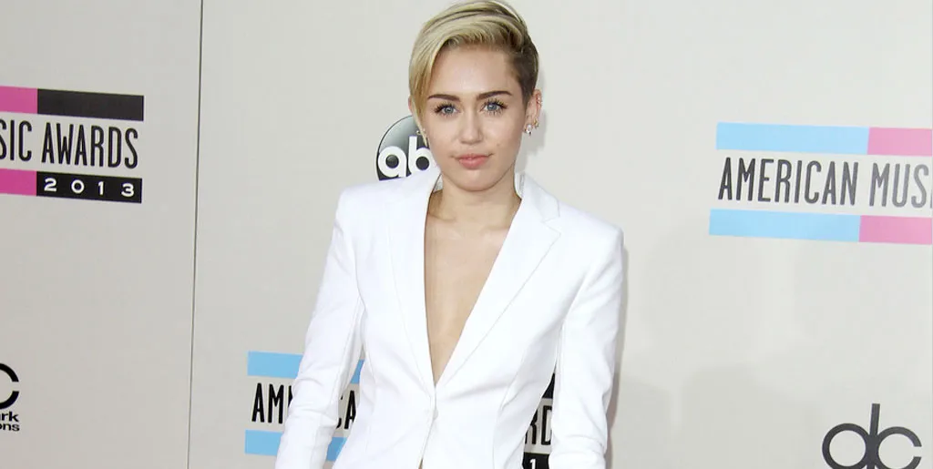 kostum halloween miley cyrus kostum halloween miley cyrus