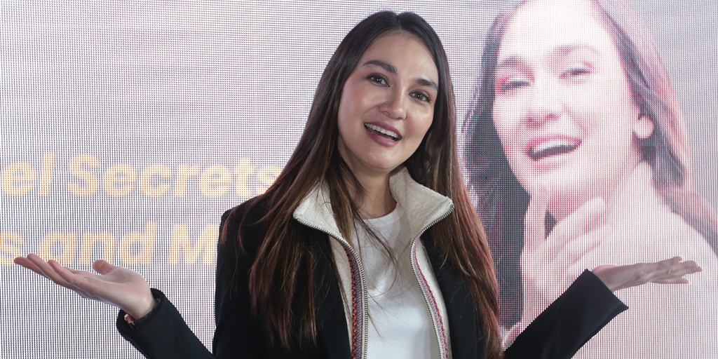 This is What Luna Maya Usually Does When Solo Traveling