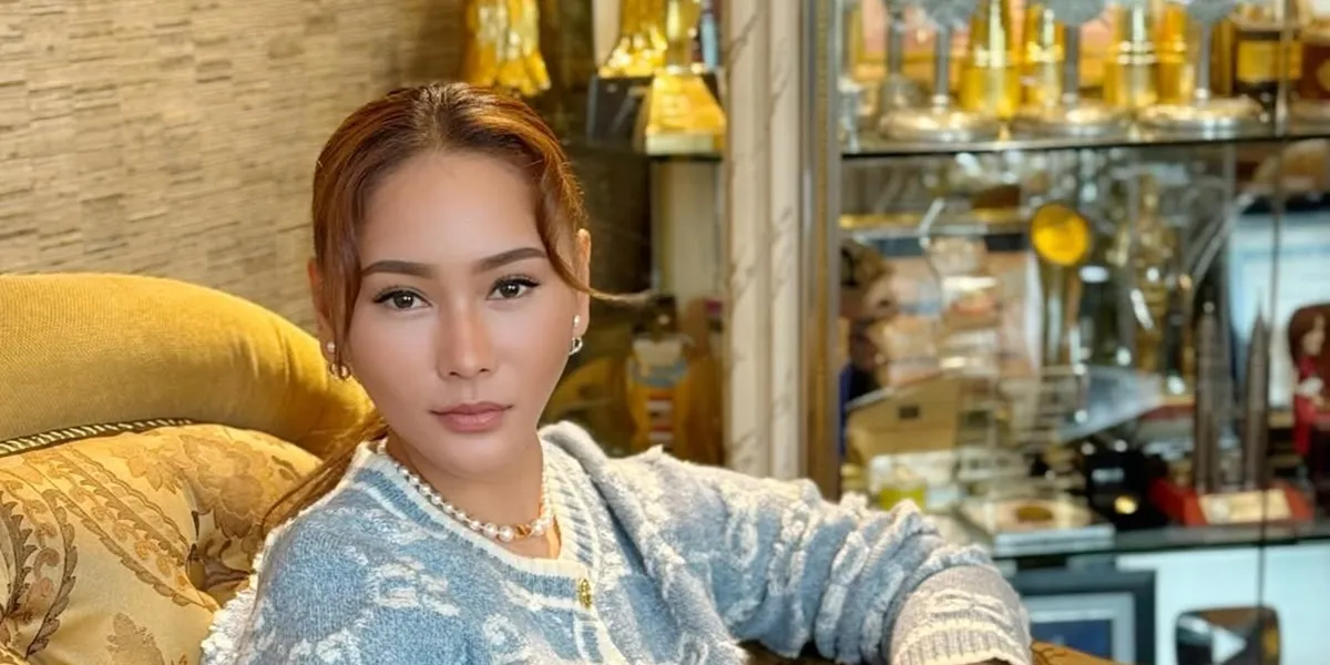 Inul Daratista Sends Employees on Umrah After 10 Years of Working Together