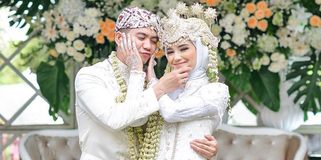 Wife Takes Off Wedding Ring, Rizki DA Changes Profile Picture - No Longer Together with Nadya