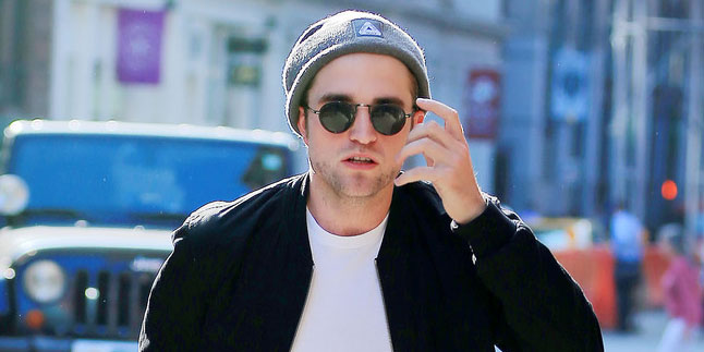 Robert Pattinson Jadi Model  Iklan Robert Pattinson 