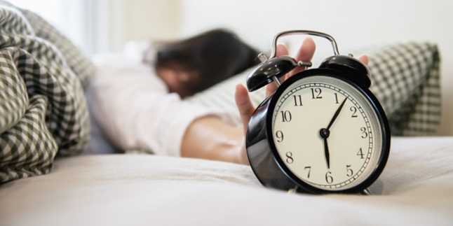 Don't Underestimate, These are 6 Bad Habits in the Morning that Must be Avoided