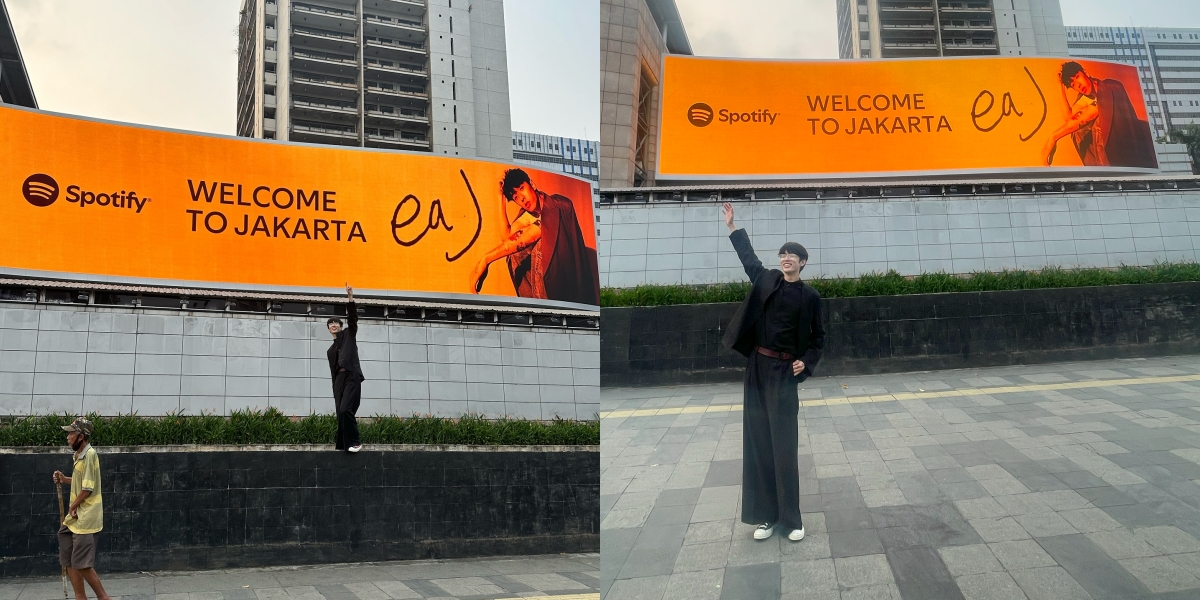 Ahead of the concert 'when the rain stopped following me' in Jakarta, eaJ is welcomed by the LED billboard at Ratu Plaza - Attending the Fans Gathering Karaoke