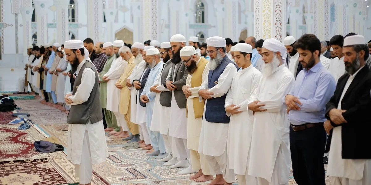 The Virtue of Tarawih on the 16th Night of Ramadan, Saved from the Fire of Hell and Forgiveness of Sins