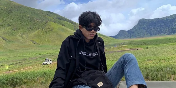 The Story of Bangkit Pratama, Owner of Takapedia, Starting from a Hobby and Now Making a Lot of Profit