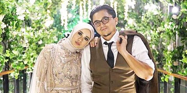 Laudya Cynthia Bella Announces Divorce with Emran, Is This Paranormal Prediction Proven?