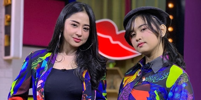 Tired of being compared, Lebby Wilayati confides until Dewi Perssik joins in crying