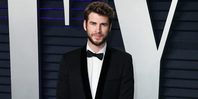 Liam Hemsworth Finally Caught Intimate with His New Girlfriend, Gabriella Brooks