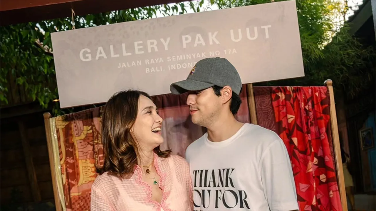 Luna Maya's Portrait Blowing Out Candles at 43 in Pak Uut Gallery, Remembering Her Late Father